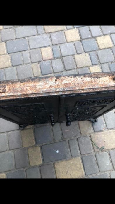 Продам чугунные дверцы для руской/помпепейской печи, печного комплекса