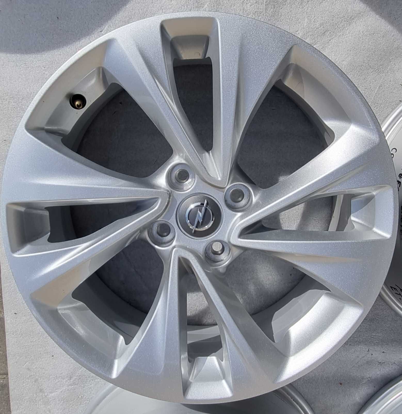 Alufelgi 17" 4x108  Opel Crossland X Citroen  Cactus C3 Peugeot