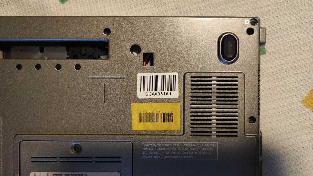 Dell Latitude D630 Kompletna obudowa, matryca itp. Stan bardzo dobry.