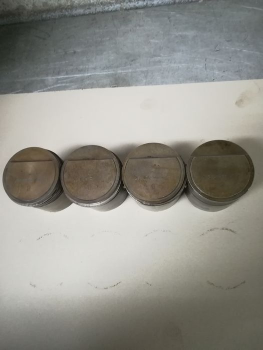 Vendo pistãos de Austin Morris Cooper mil 998 original clássico