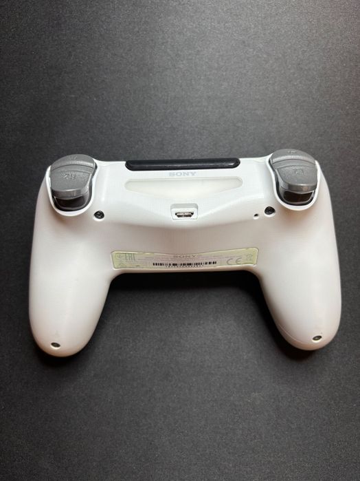 Pad do PlayStation 4, biały, white