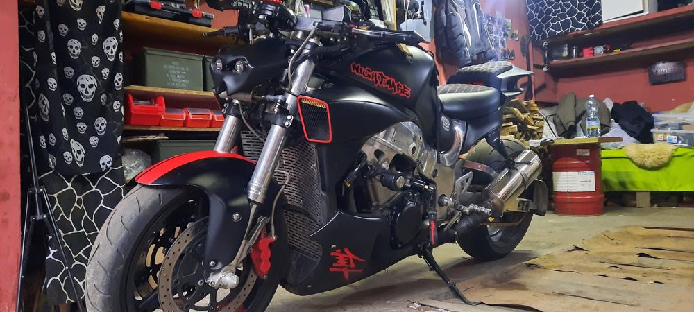 Suzuki hayabusa 1300r