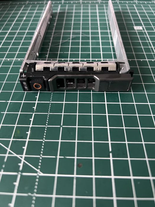 Корзини до сервера dell 2.5’’