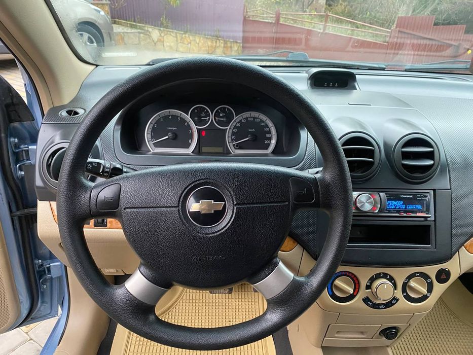 Продам Chevrolet Aveo Автомат в ідеальному стані
