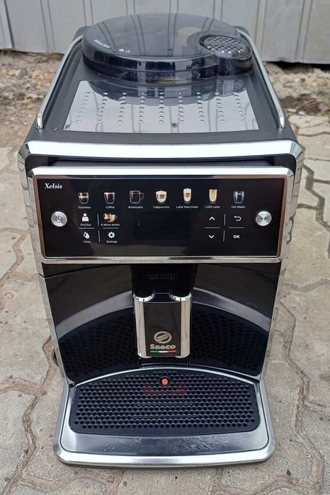 Кавомашина кавоварка Саеко Кселсіс Saeco Xelsis SM7580
