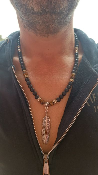 Colar Masculino Pedras Naturais & Pena