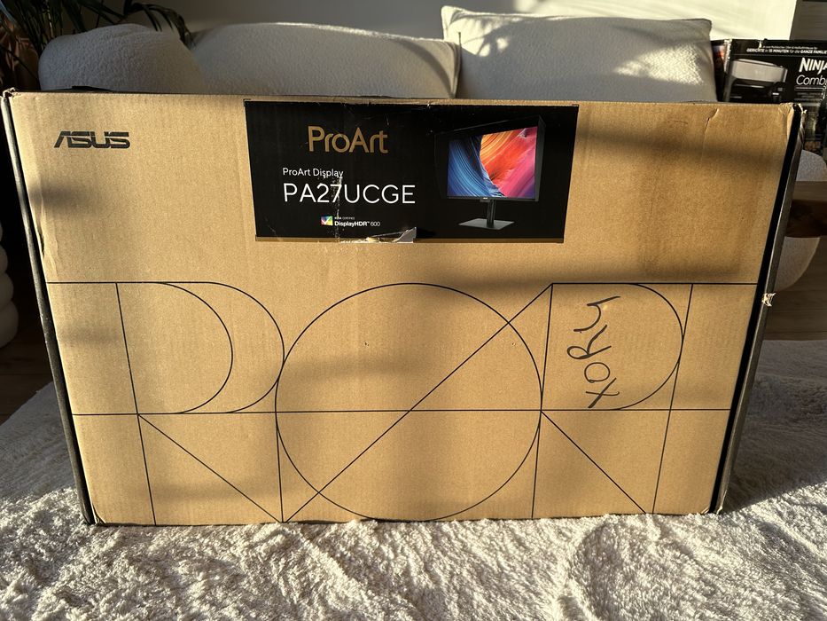 ASUS Monitor 27 cali ProArt PA27UCGE 4K IPS 600NIT USB-C HDMI