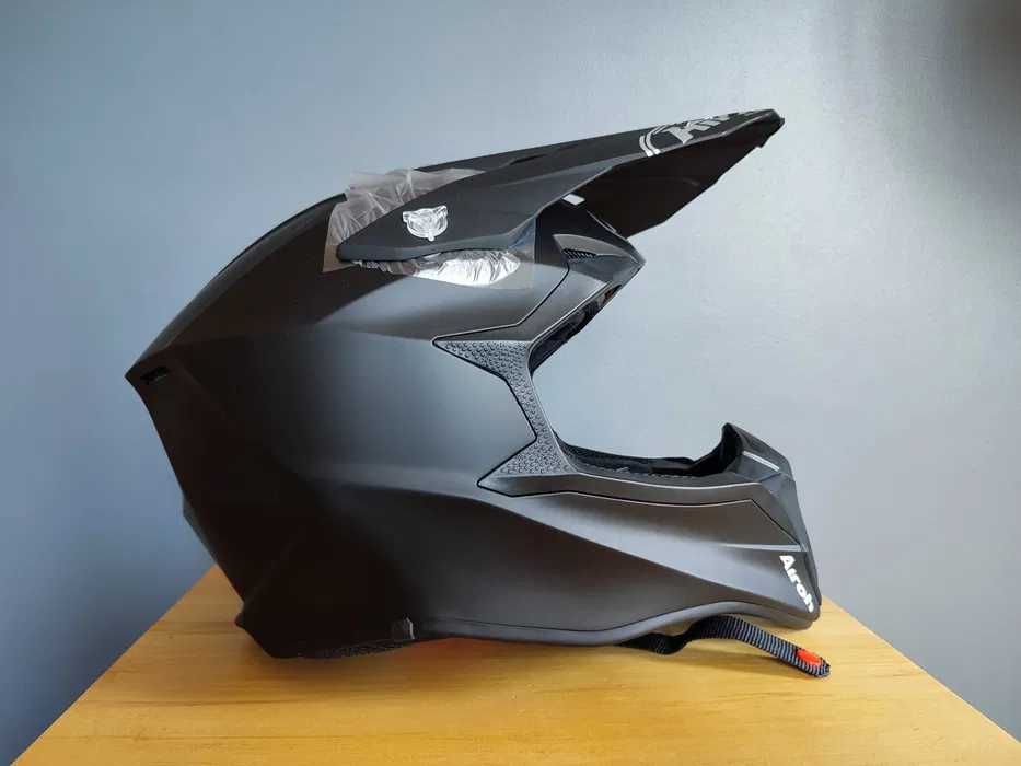 Kask Cross Airoh Wraap Czarny/BLACK // ROZMIAR L / NOWY//