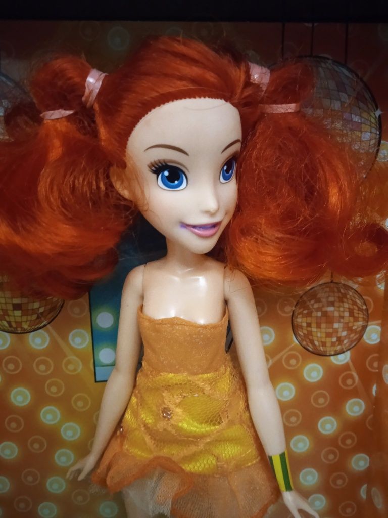 Lalka Barbie Ariel ognista dziewczyna
