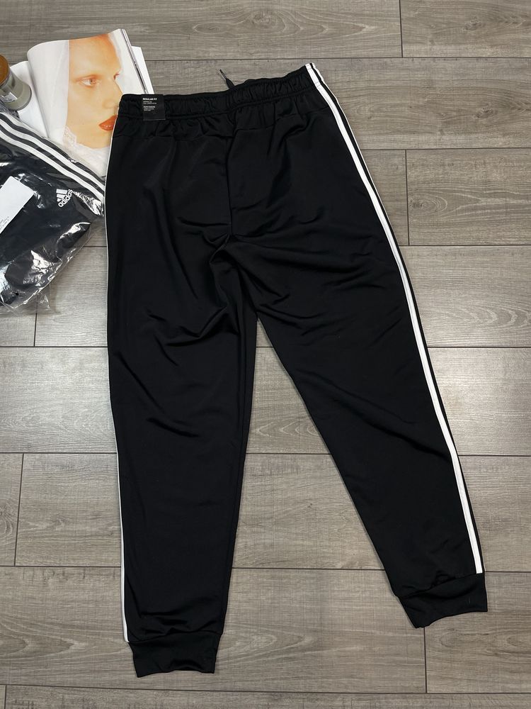 Спортивні штани  adidas  м 3s jog tp tri h46105