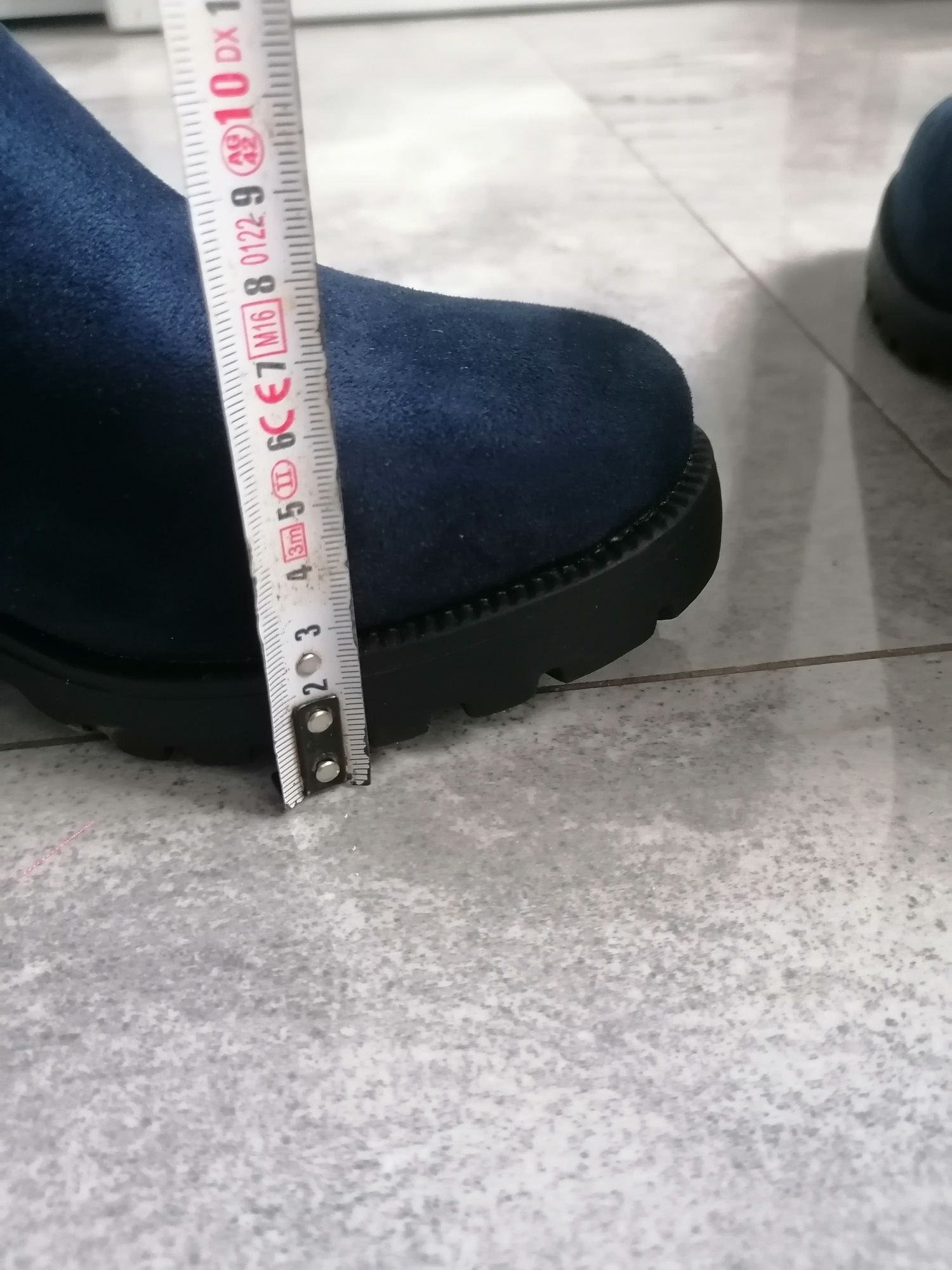 Buty wiosenne 40