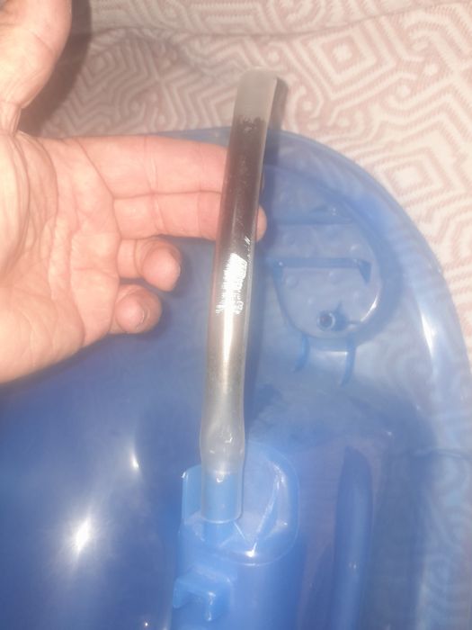 2 banheiras de  bebe 10€ cada