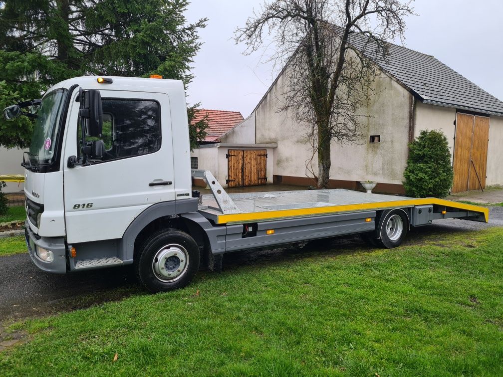 Mercedes Atego 816  euro5 klima Laweta niski przebieg 87000 3 osobowy