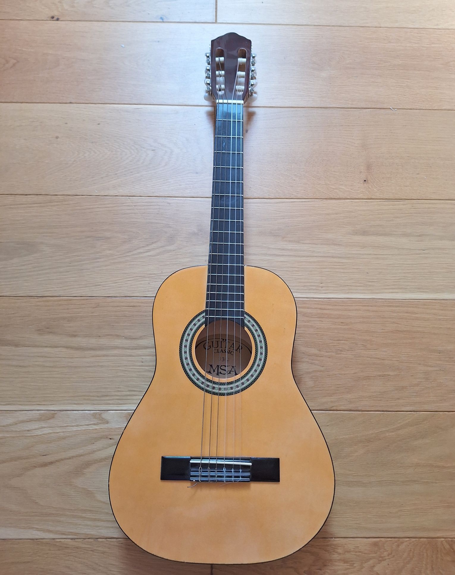Gitara klasyczna Junior