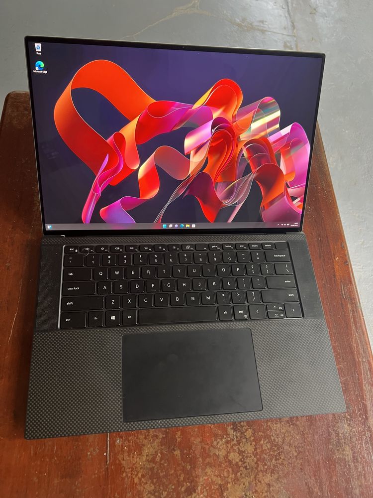 Dotykowy DELL XPS 9500 i7 16GB 500GB GTX1650 UDH 4K
