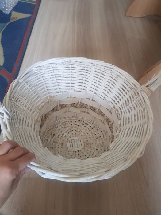 Kosz wiklina biały duży na kwiaty wesele lub komunia