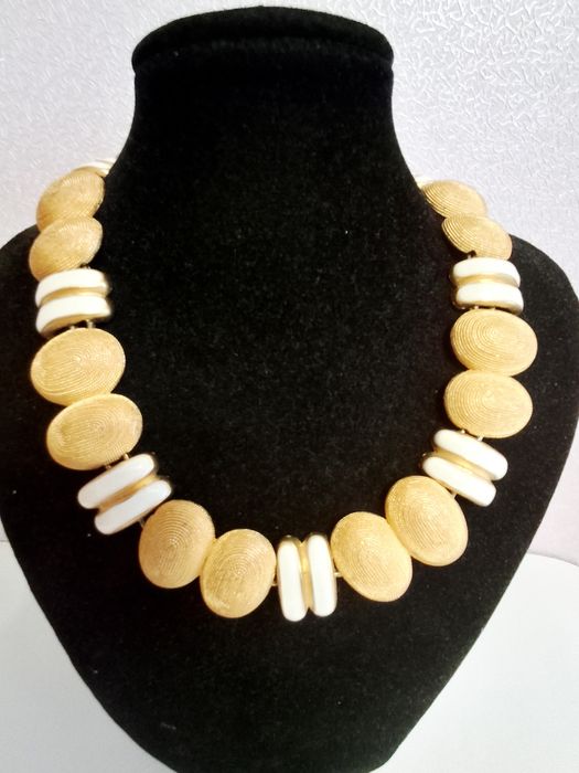 Вінтажне кольє від Casual Corner 1970 р