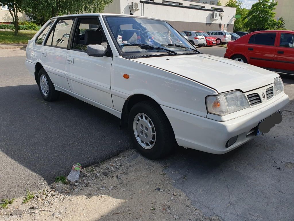 Polonez caro plus gli 1.6 w ładnym stanie