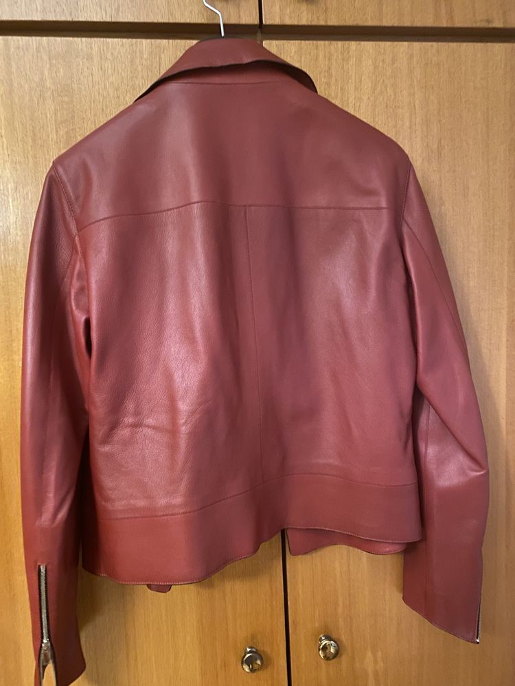 Vendo blusão em pele -Massimo Dutti