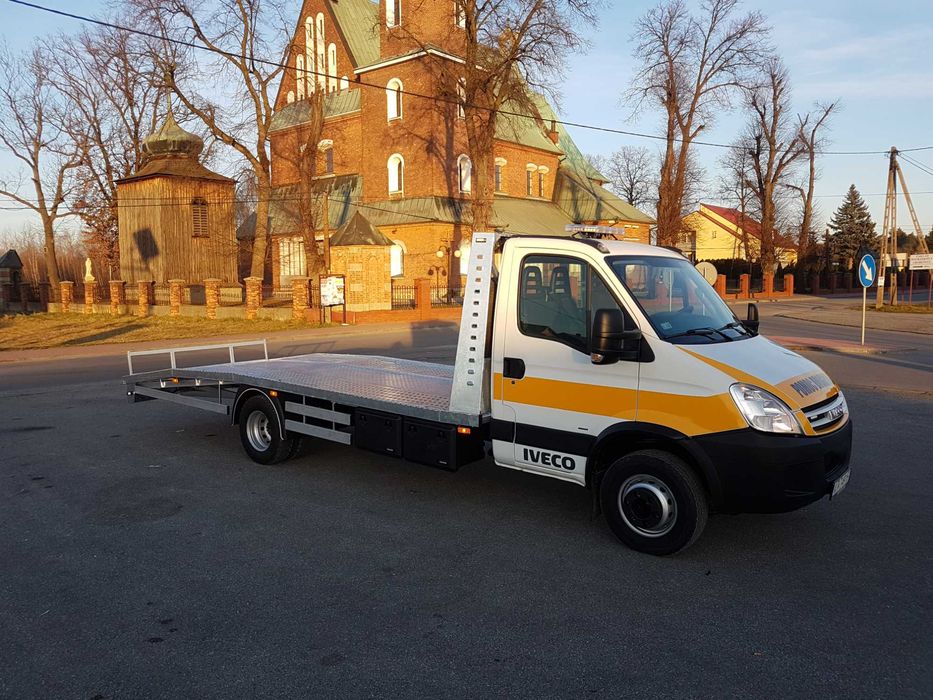Iveco Daily 70c 65c zabudowa laweta najazd stalowa ocynk MOTO-LUK