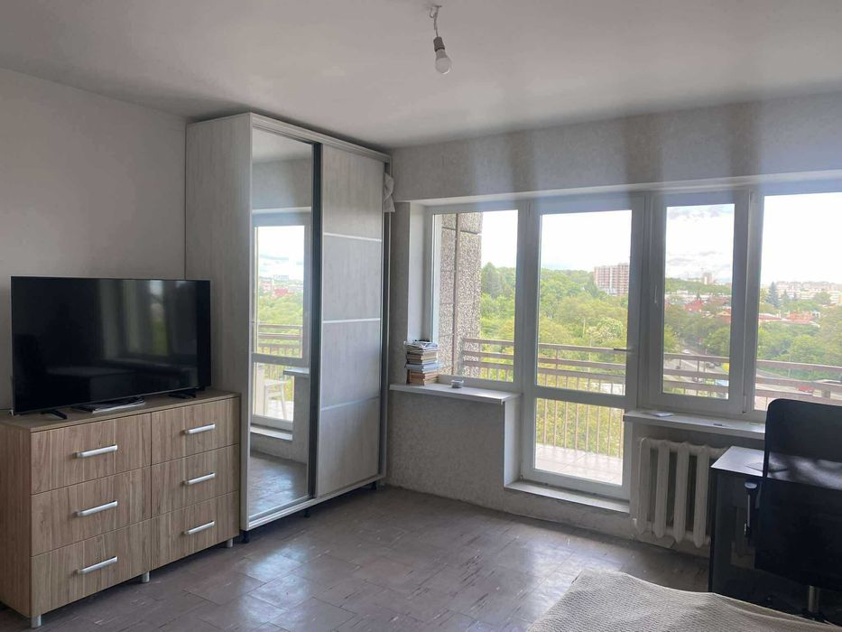 1к квартира по  вул. Під Голоском