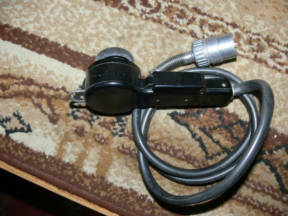 Wojskowy mikrofon -słuchawka MM 211 nowy wtyczka 8 pin do radiostacji