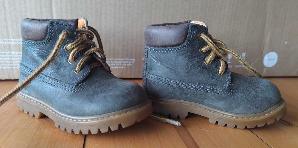 Docksteps - skórzane granatowe piękne trapery rozmiar 20