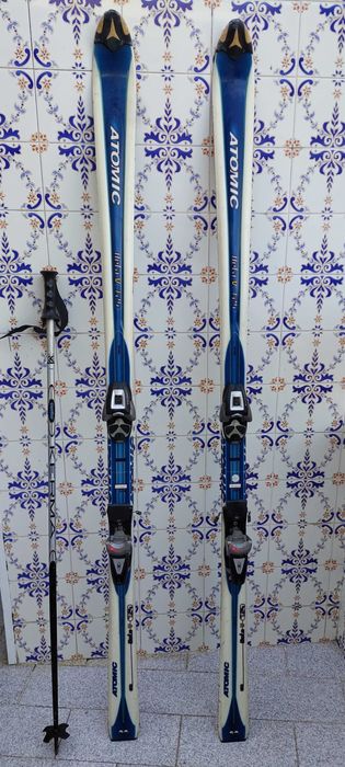 Skis Atomic Beta