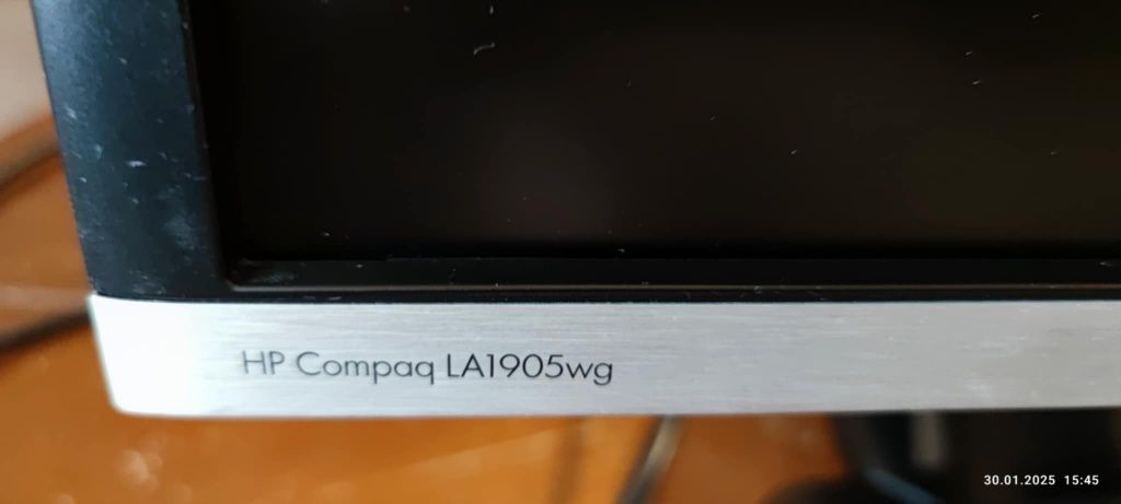 Monitor LCD HP Compaq LA1905wg