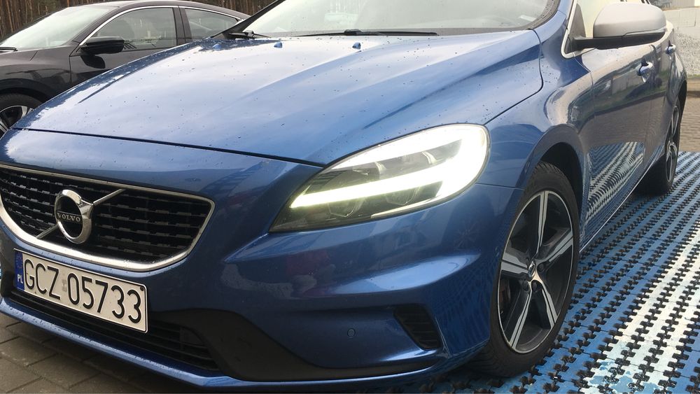Volvo V40 T3 Geatronic R-design Panorama