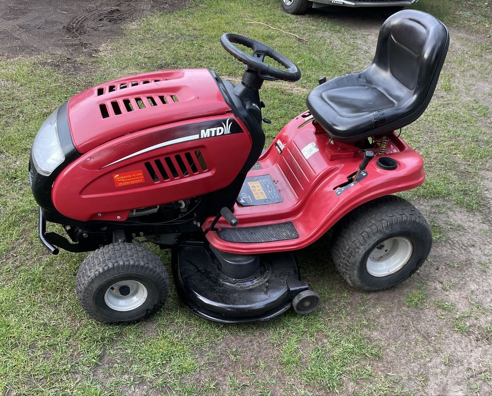 Traktorek koszacy MTD LG200H 17kM 2 cylindry