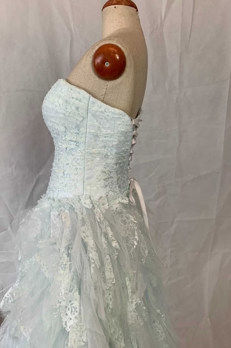 Bajkowa nowa suknia 36 S ball gown księżniczka błękitna falbany sesja
