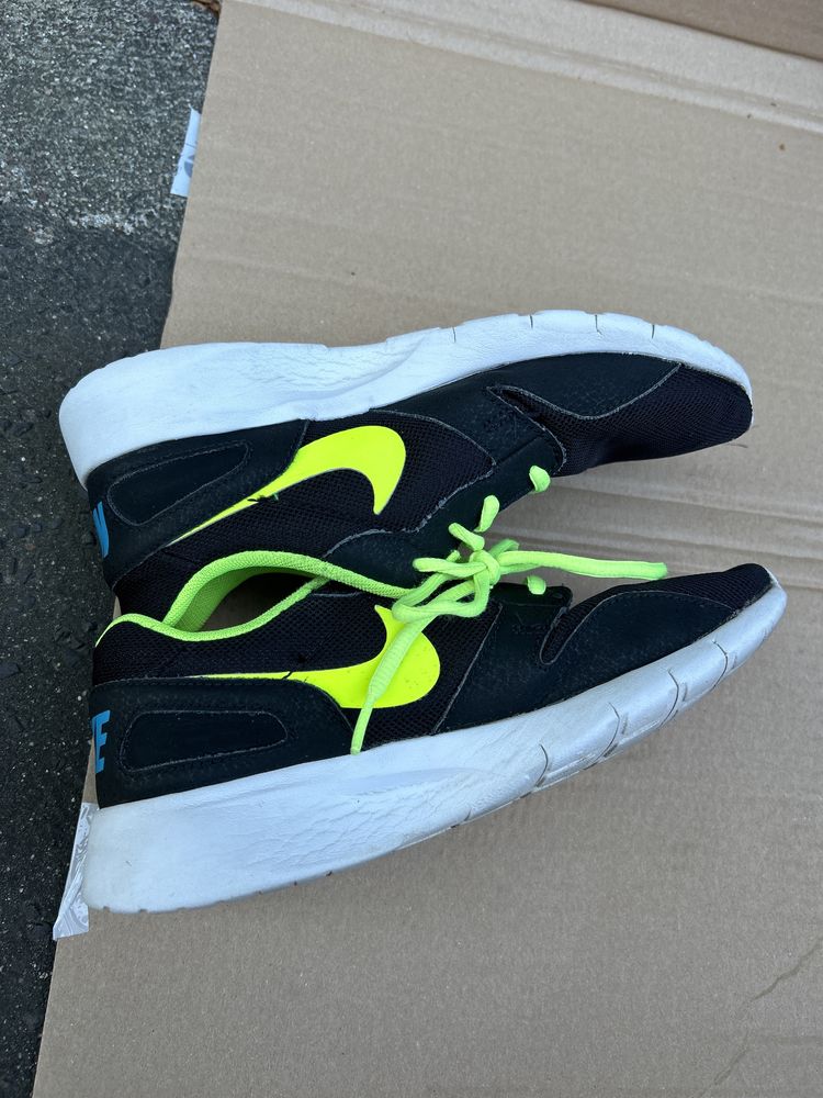 Nike halówki, adidasy buty sportowe rozm 38