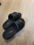 Klapki czarne r.40 Reebok