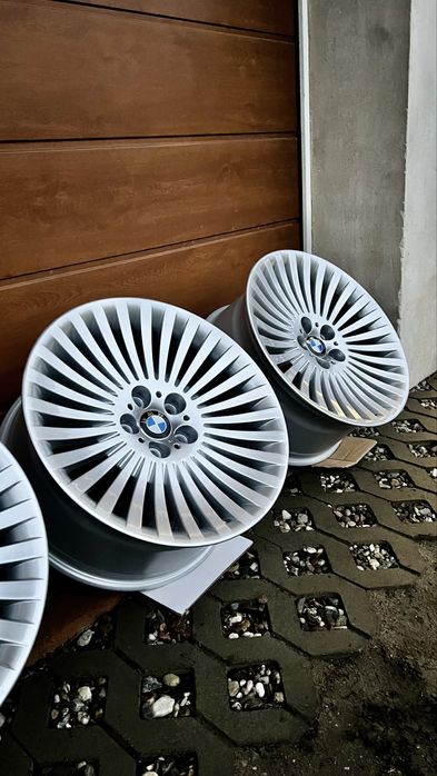 Oryginalne felgi BMW Styling 176 19’ 9J 10J ET24 alufelgi