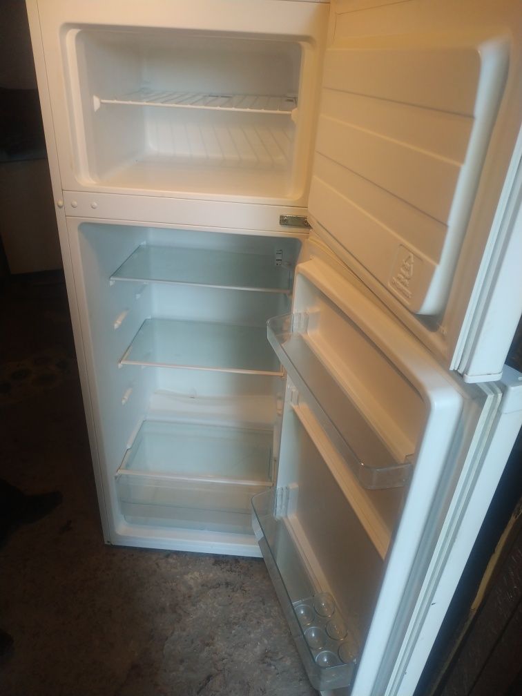 Холодильник  АРКТІК