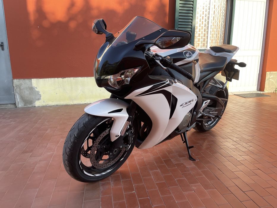 Honda  Cbr1000rr