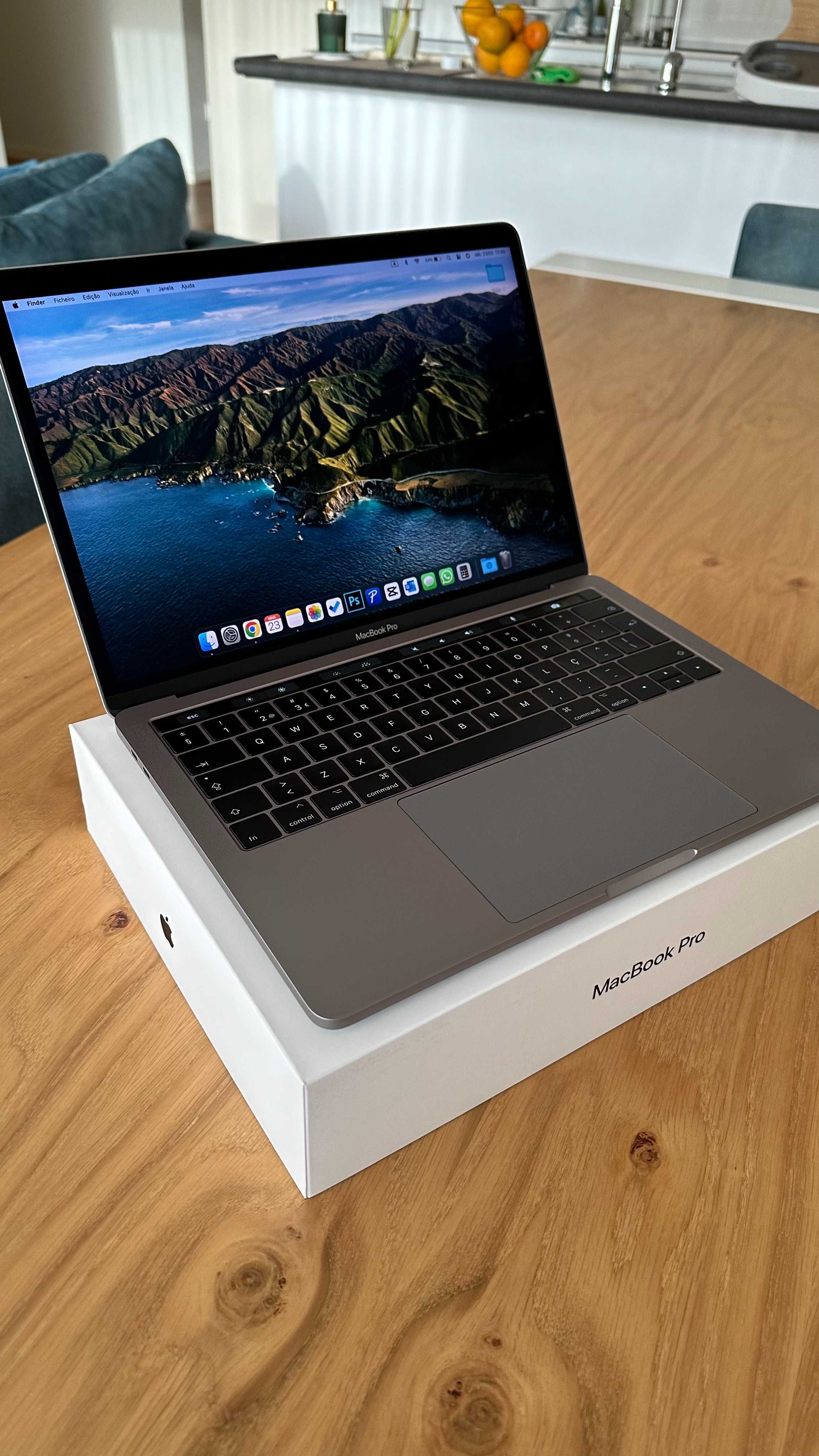 MacBook Pro 13” 2017 | i5 | 8GB | 256GB | TouchBar e Touch ID