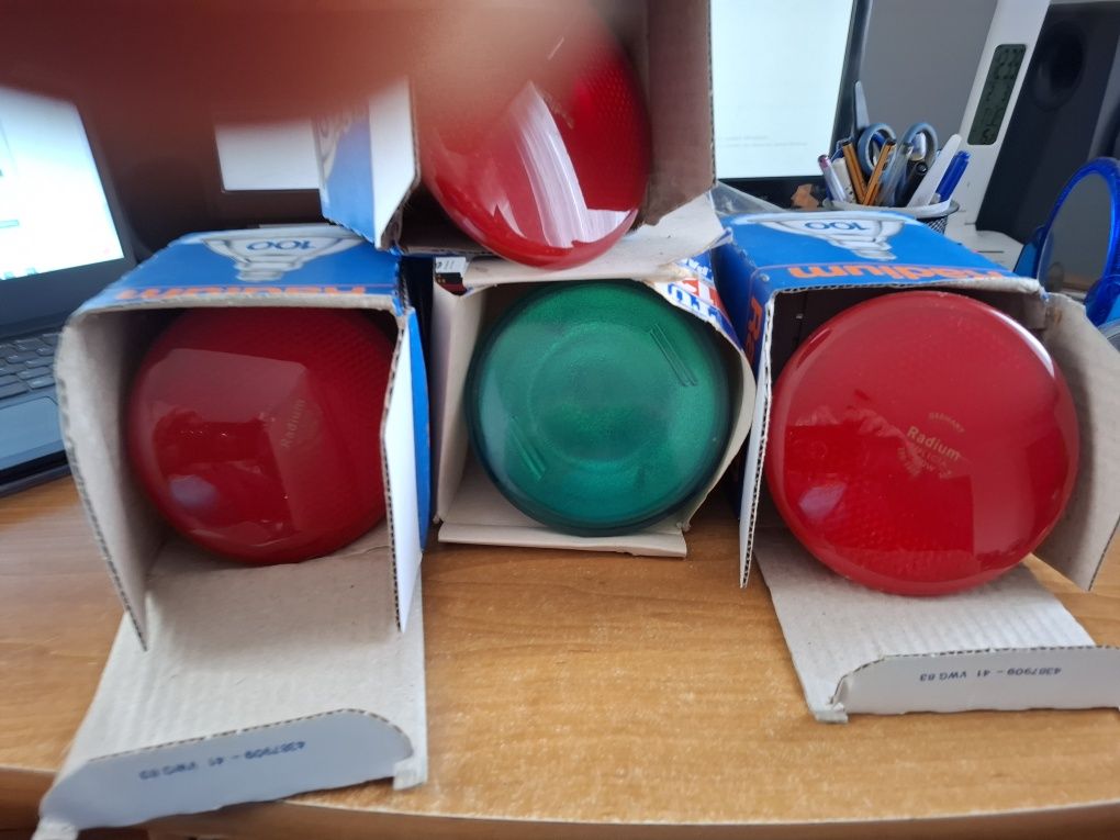 Radium 100 żarówka grzewcza  Par38