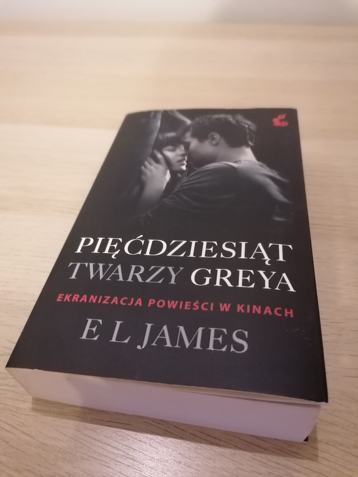 Książka Pięćdziesiąt Twarzy Greya El James