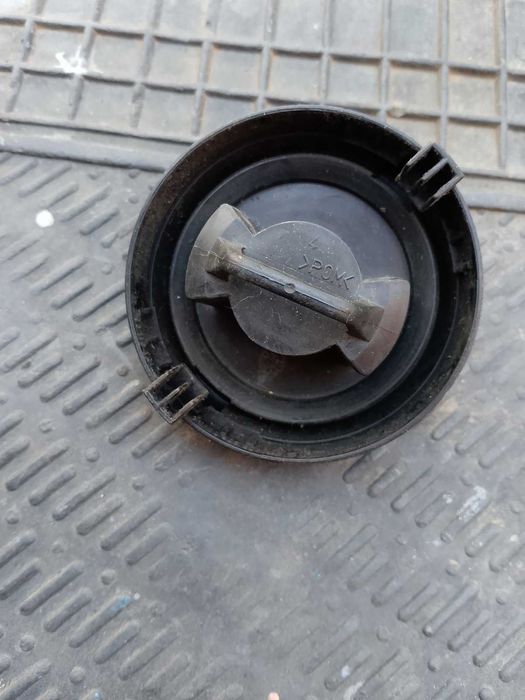 Пробка Кришка паливного бака Крышка топливного бака Банзобака