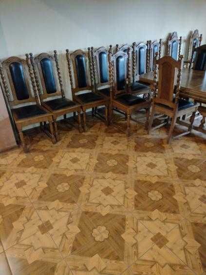Stół dębowy 14 krzeseł + komoda.