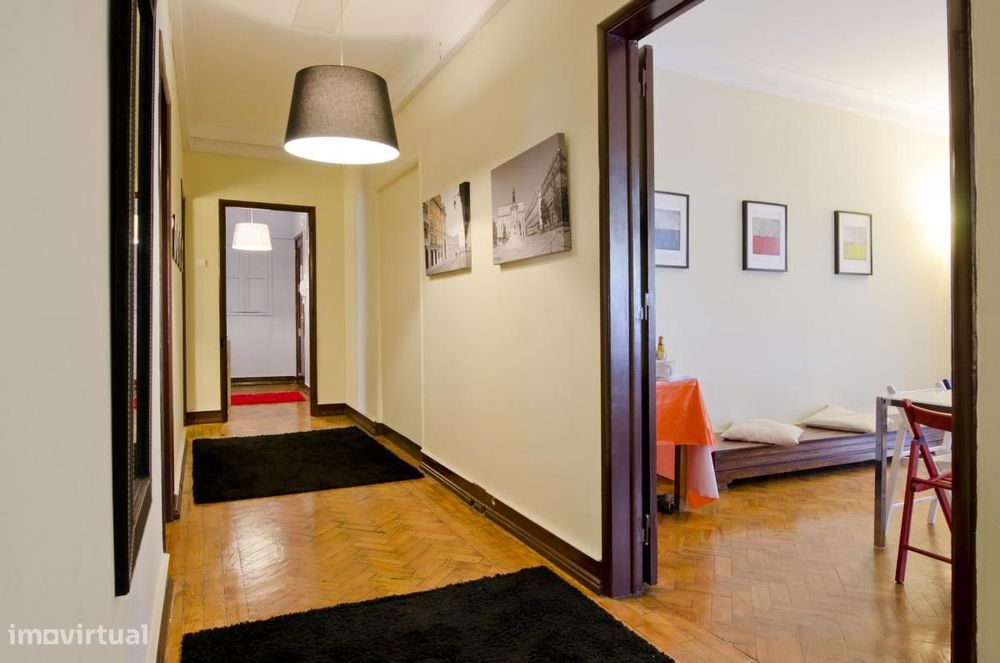 Quarto - localizado em Alcântara Lisbon