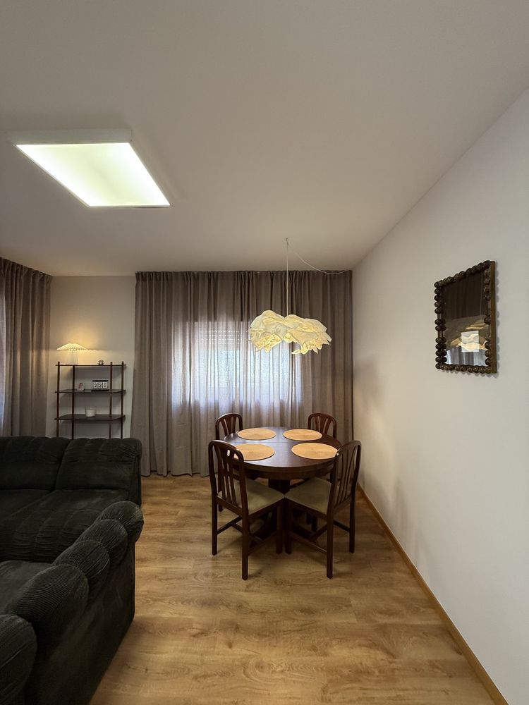 Alugo Quarto a Estudantes