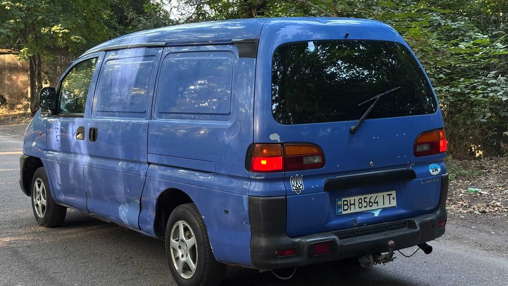 Продам Mitsubishi L 400 2000 года