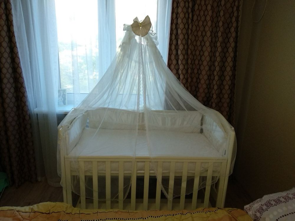 Дитяче ліжечко Верес з матрасиком,бортиками,балдахін