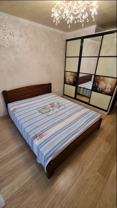 Продам квартиру в Доме учителя