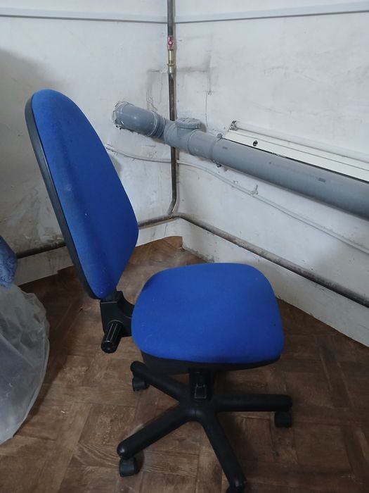 Продам стул- кресло б/у