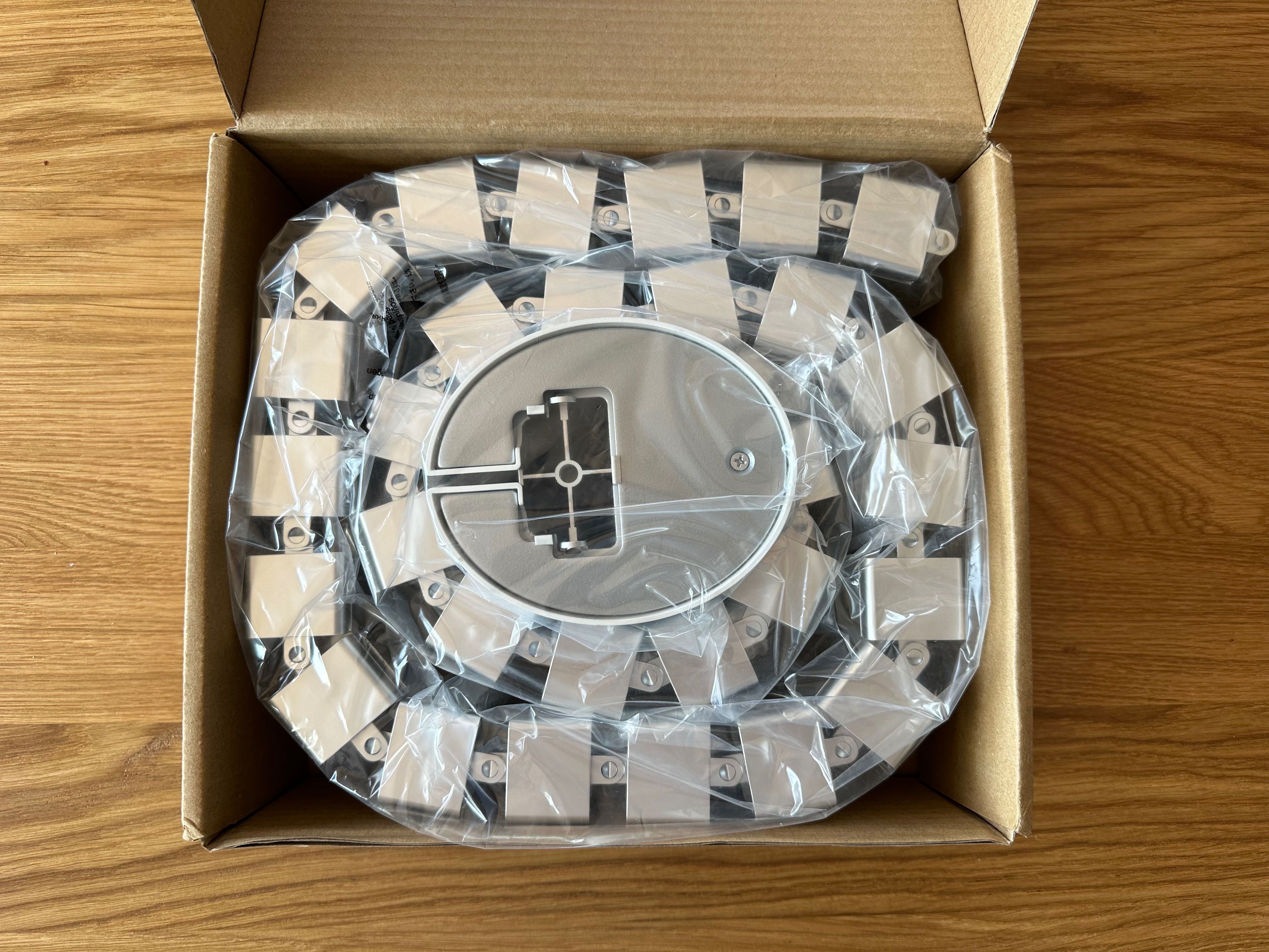 Organizer na kable / prowadnica kablowa SPACETRONIK SPK-180G 130CM