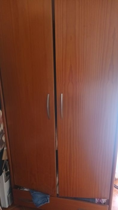 Quarto completo em bom estado